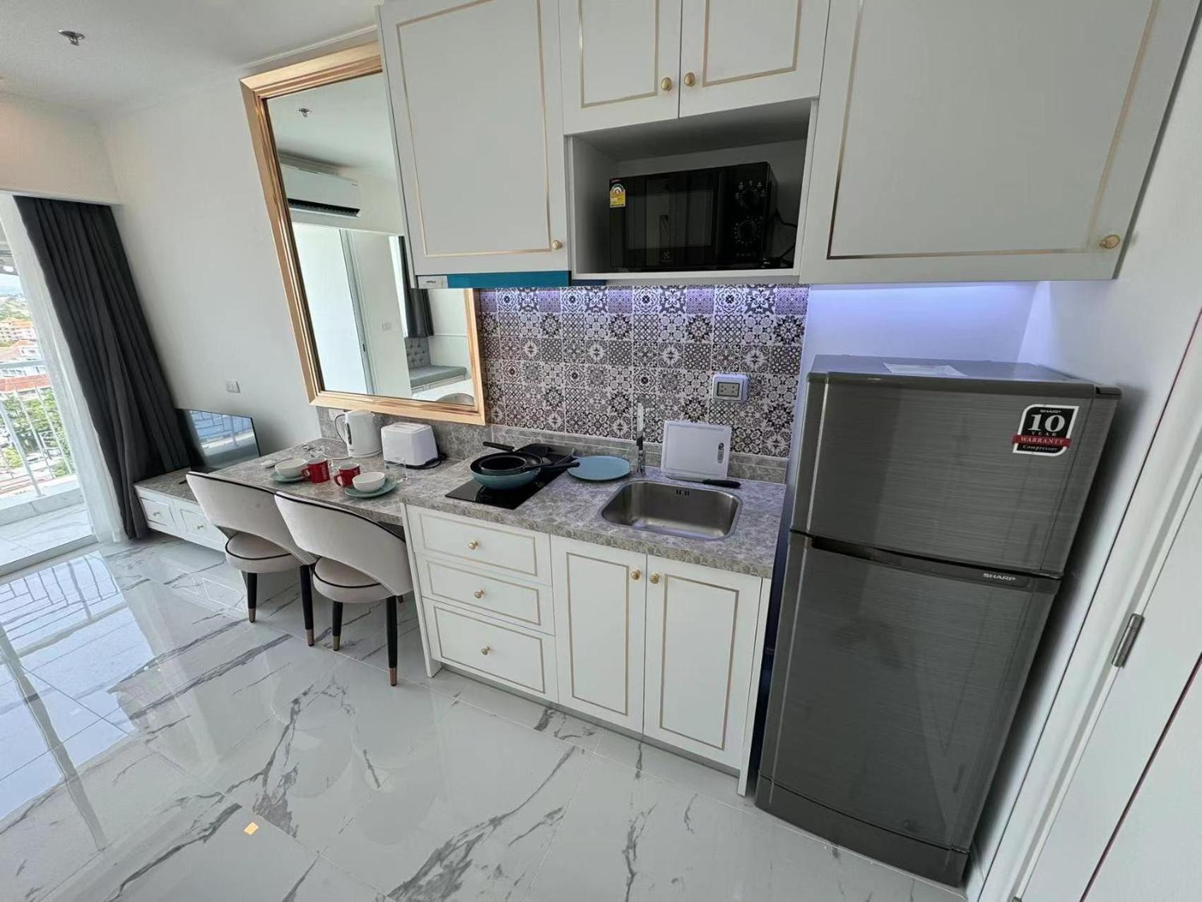 The Empire Chic Residence Jomtien & Yahaha Εξωτερικό φωτογραφία